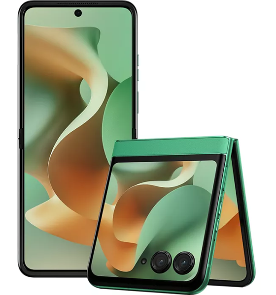 Motorola razr 2025 in PANTONE Spring Bud
