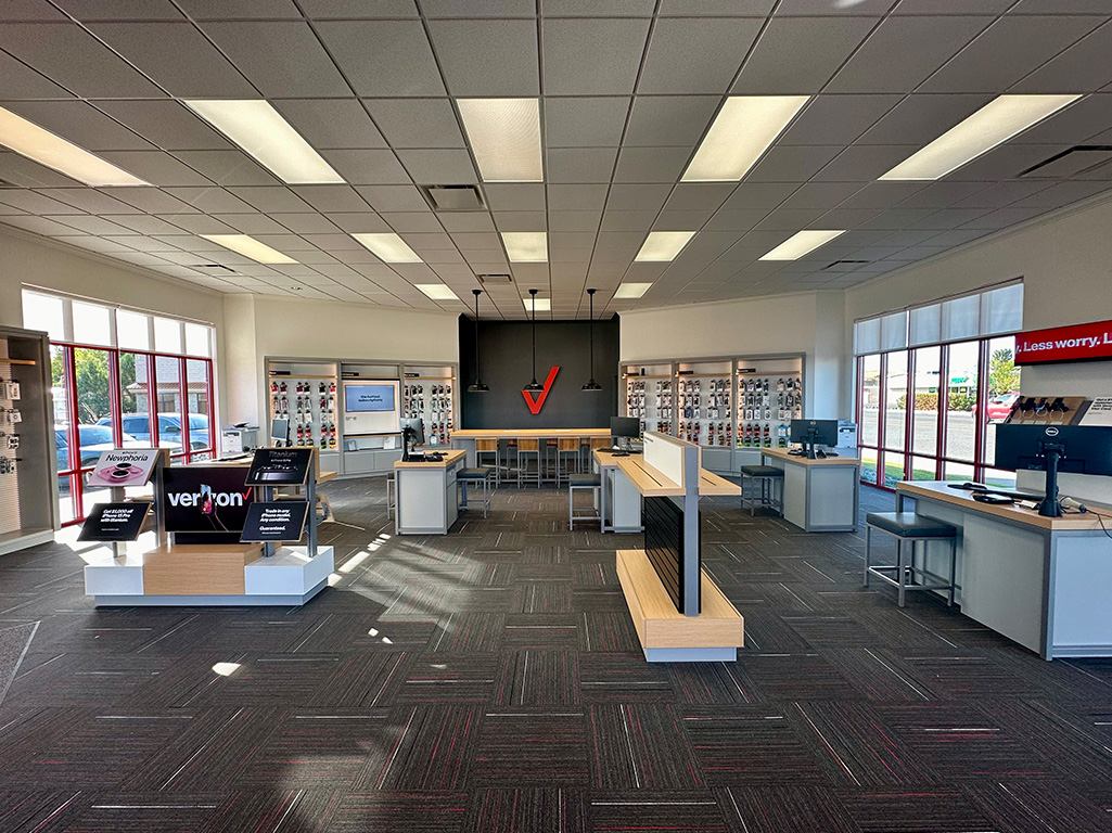 Interior of Verizon store in Cody, WY