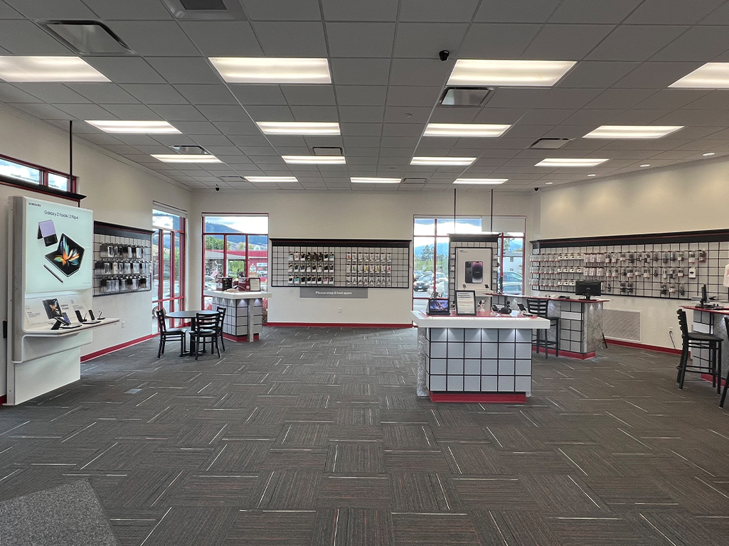Interior of Verizon store in downtown Missoula, MT