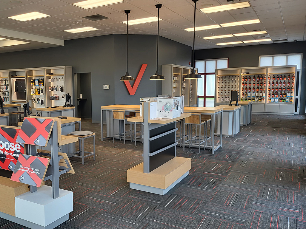 Interior of Verizon in Billings Heights