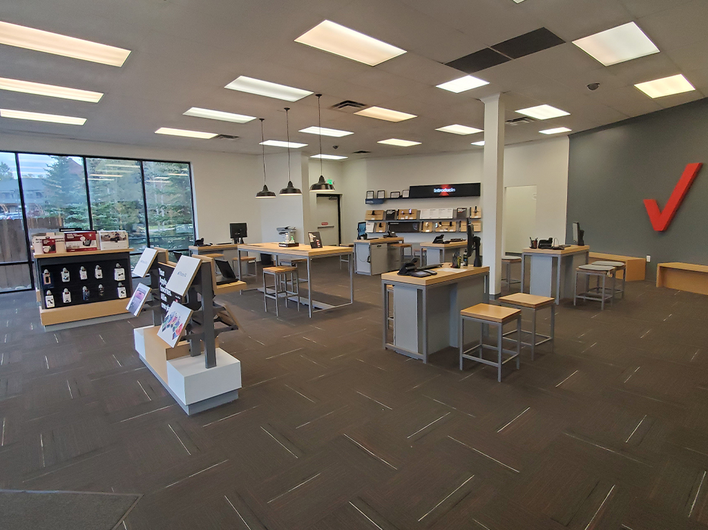 Verizon store interior in Dillon and Silverthorne, CO