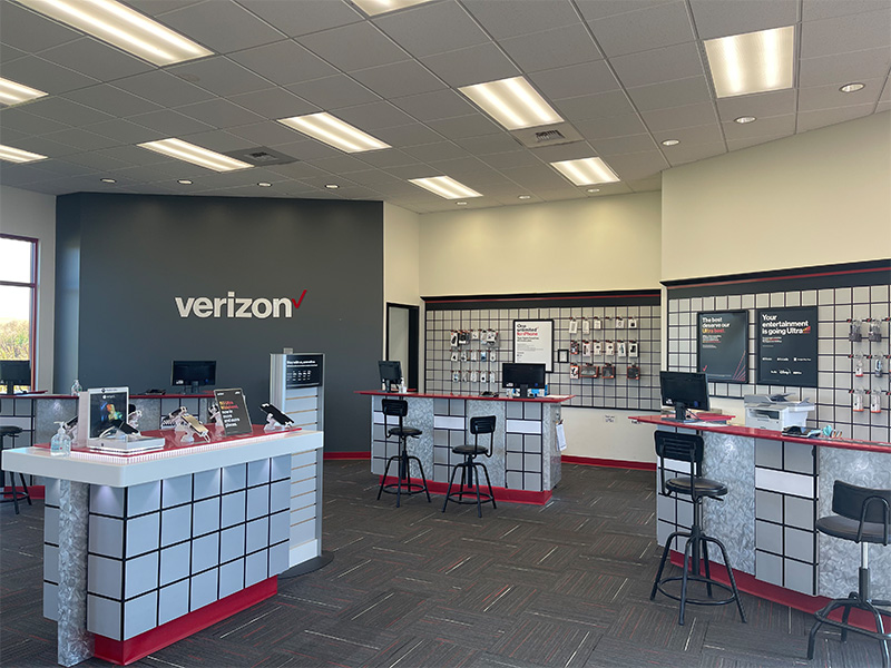 Interior of Verizon in Cheney, WA