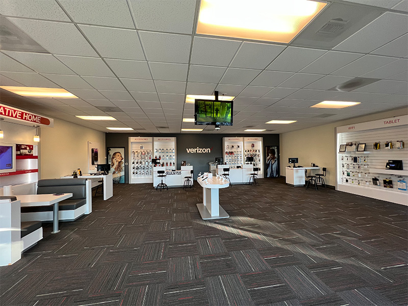 Verizon store in St. Johns area of Portland, OR