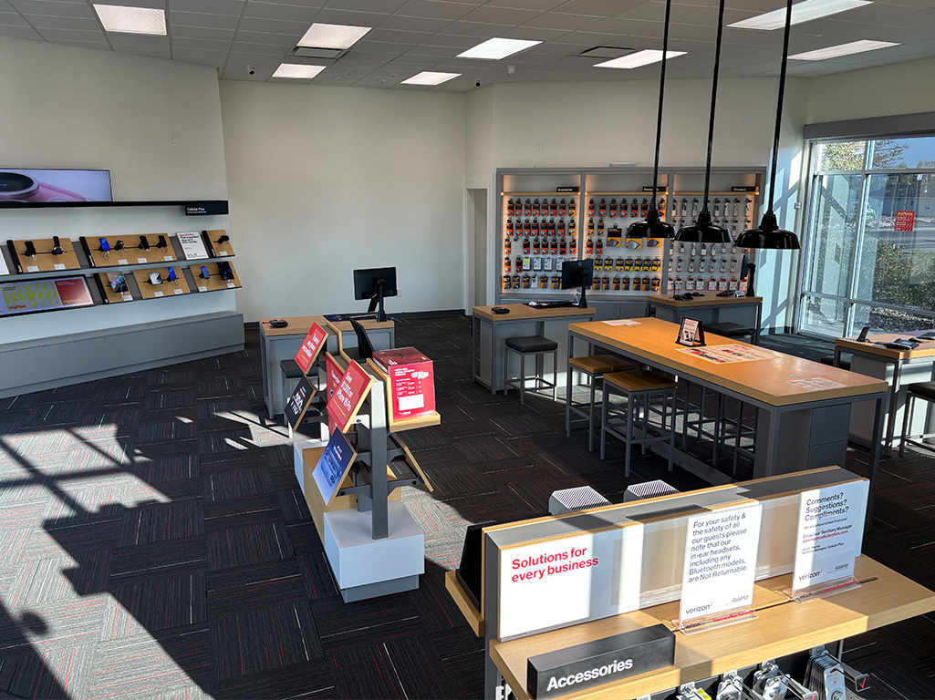 Verizon store interior in North Loveland, Colorado