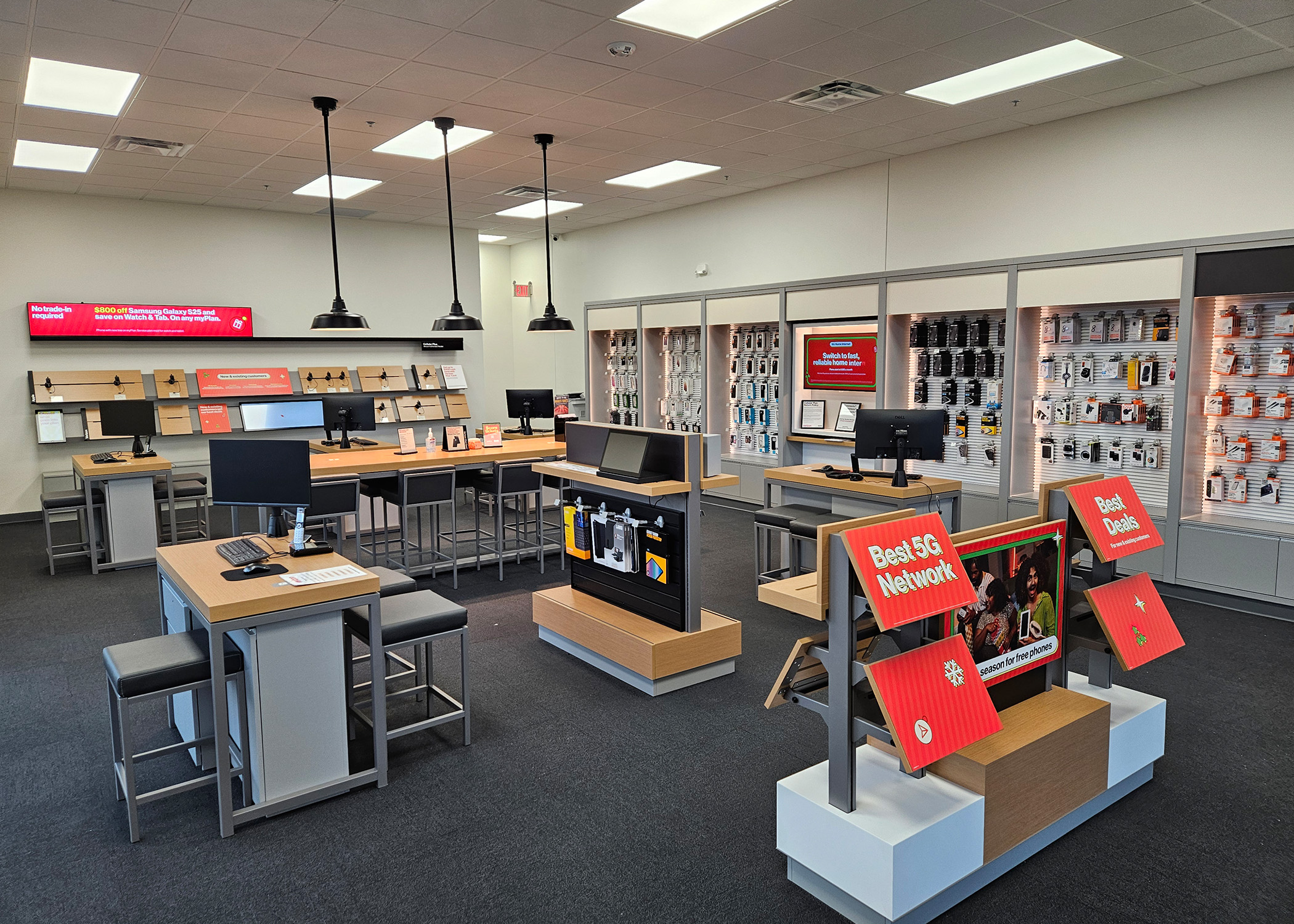 Interior of Verizon store in Commerce City, Colorado